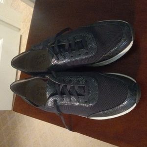 Womens Naturalizer size 11 Med. Graphite Grey Athleisure shoes